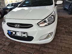 Sahibinden Hyundai Accent Blue 1.6 CRDI Mode Plus 2015 Model  143.000 km Beyaz