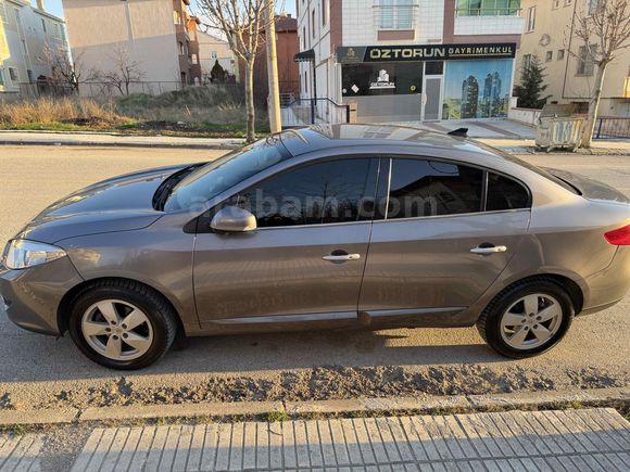 Sahibinden Renault Fluence 1.6 Dynamique 2010 Model 