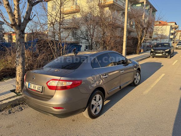 Sahibinden Renault Fluence 1.6 Dynamique 2010 Model 
