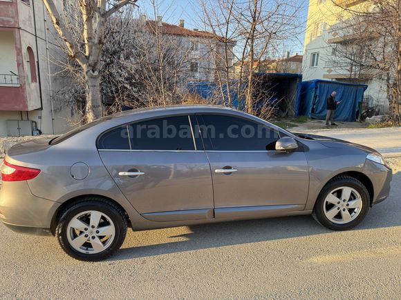Sahibinden Renault Fluence 1.6 Dynamique 2010 Model 