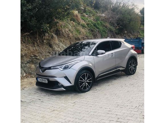 Sahibinden Toyota C-HR 1.2 Turbo Diamond Premium 2018 Model Hatay