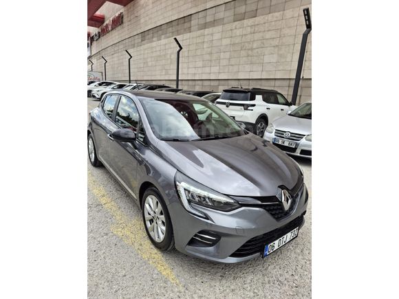Sahibinden Renault Clio 1.0 TCe Touch 2023 Model