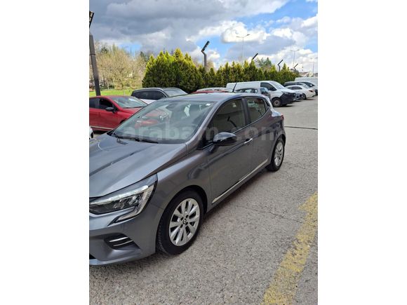 Sahibinden Renault Clio 1.0 TCe Touch 2023 Model
