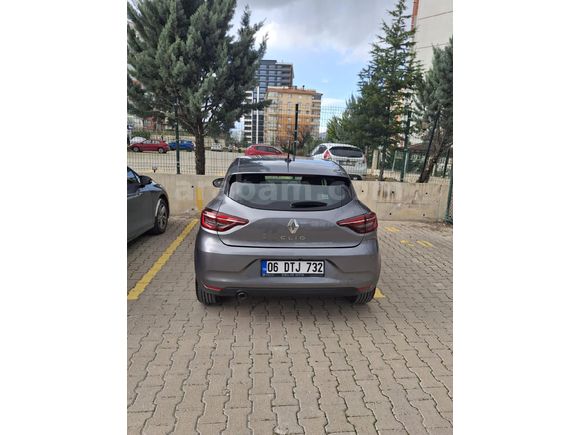 Sahibinden Renault Clio 1.0 TCe Touch 2023 Model