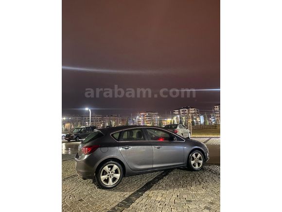 Sıkıntısız Opel Astra 1.6 Sport 2010 Model