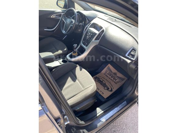 Sıkıntısız Opel Astra 1.6 Sport 2010 Model