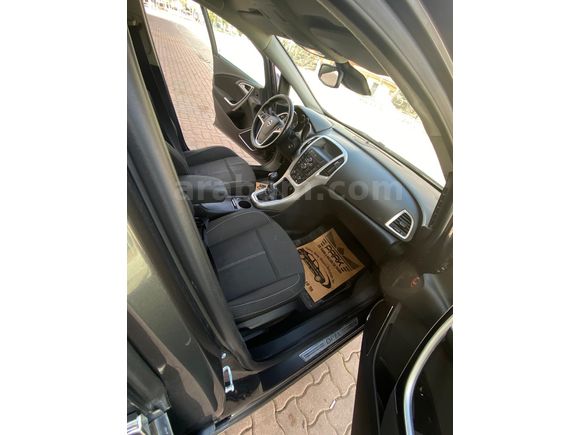 Sıkıntısız Opel Astra 1.6 Sport 2010 Model