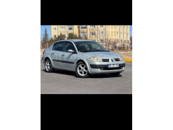 Sahibinden Renault Megane 1.4 Authentique 2004 Model İstanbul