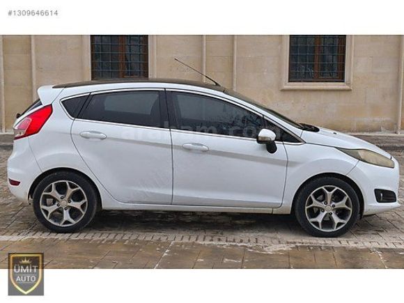 ÜMİT AUTO/2013/FORD/FİESTA/TREND/218.000KM/