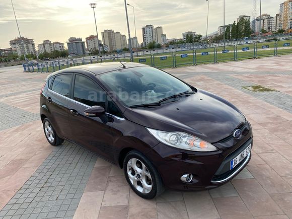2011 MODEL 170.000 KM DE TİTANYUM FİESTA FULL PAKET