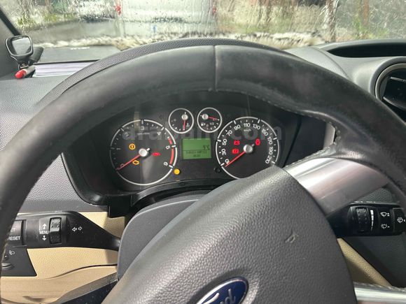 Sahibinden Ford Tourneo Connect 110PS 2013 Model 