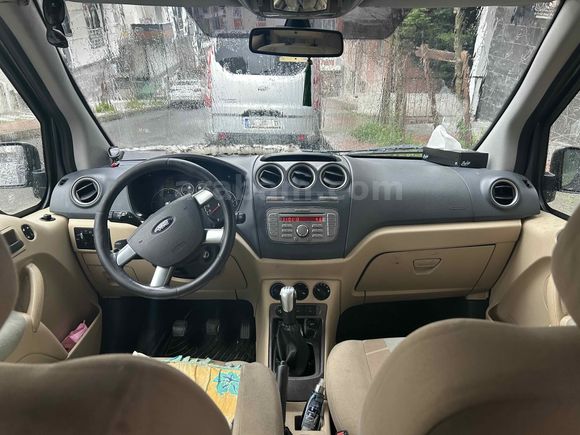 Sahibinden Ford Tourneo Connect 110PS 2013 Model 
