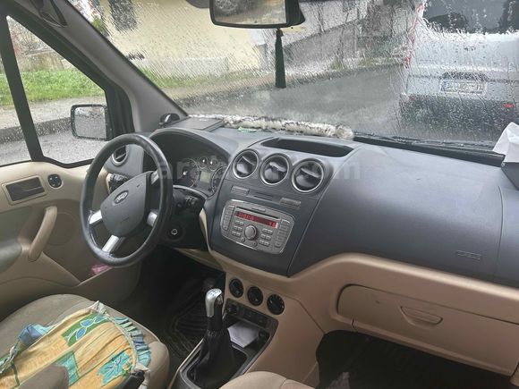 Sahibinden Ford Tourneo Connect 110PS 2013 Model 