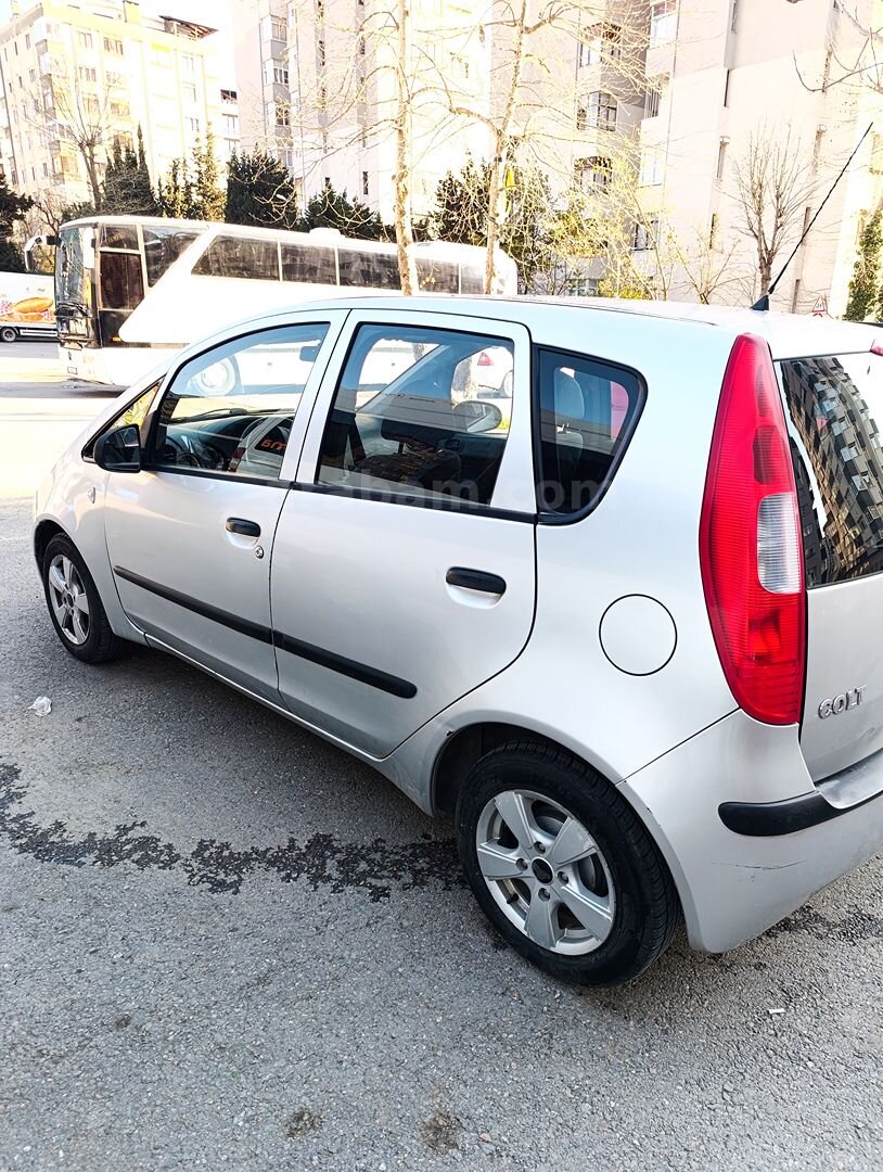 ACİL!!! SON 1 GÜN!!! Mitsubishi Colt 1.5di-d Düşük KM Servis Bakımlı Açıklamayı Okuyunuz 4