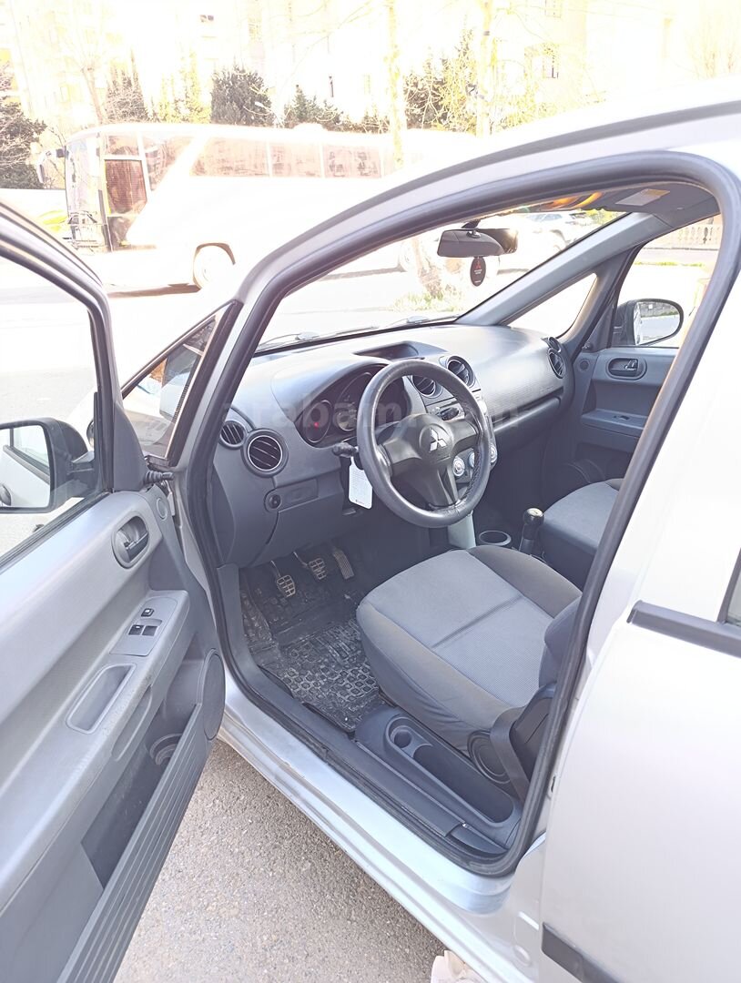 ACİL!!! SON 1 GÜN!!! Mitsubishi Colt 1.5di-d Düşük KM Servis Bakımlı Açıklamayı Okuyunuz 7