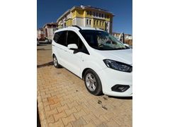 Sahibinden Ford Tourneo Courier 1.5 TDCi Journey Trend 2022 Model 