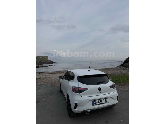 Sahibinden Renault Clio 1.0 TCe Techno Esprit Alpine 2025 Model  1.100 km Beyaz