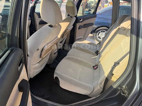Sahibinden Ford C-Max 1.6 TDCi Ghia 2006 Model  295.000 km Füme