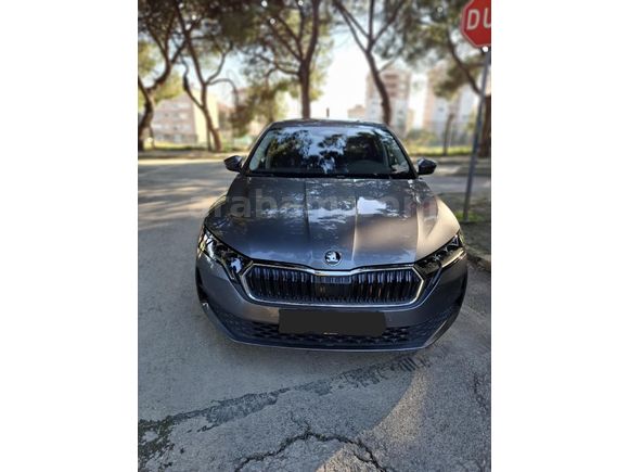 Sahibinden Skoda Octavia 1.5 Mhev Elite 2025 Model İstanbul