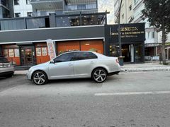 Sahibinden Volkswagen Jetta 1.6 Tour 2009 Model  295.000 km Gri