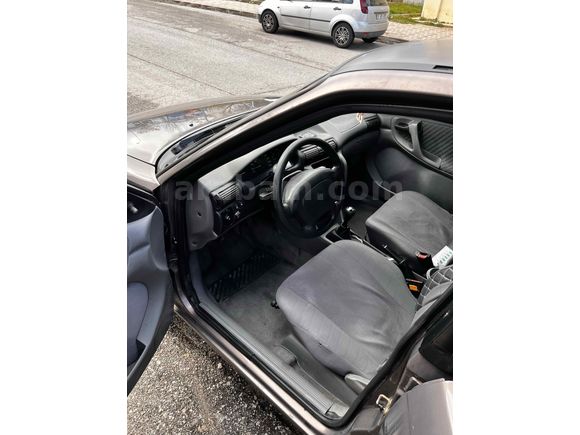  Opel Astra 1.6 GLS 1998 Model 
