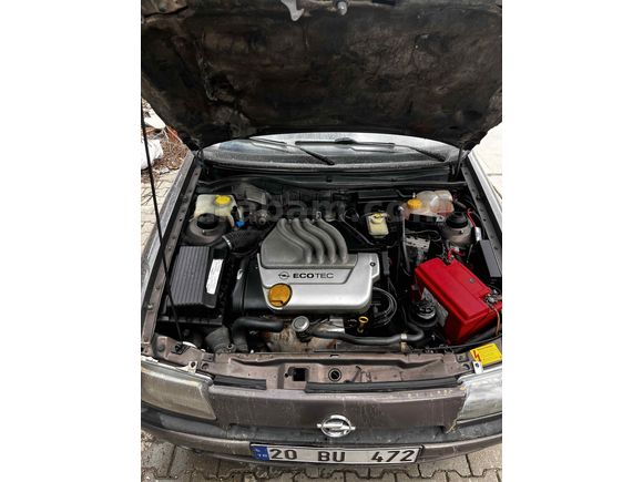  Opel Astra 1.6 GLS 1998 Model 