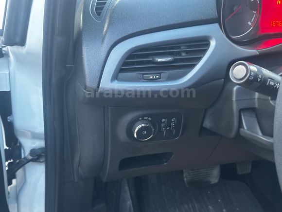 OTOMATİK DEGİŞENSİZ TERTEMİZ AİLE ARACI