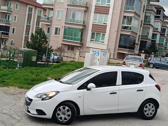 OTOMATİK DEGİŞENSİZ TERTEMİZ AİLE ARACI