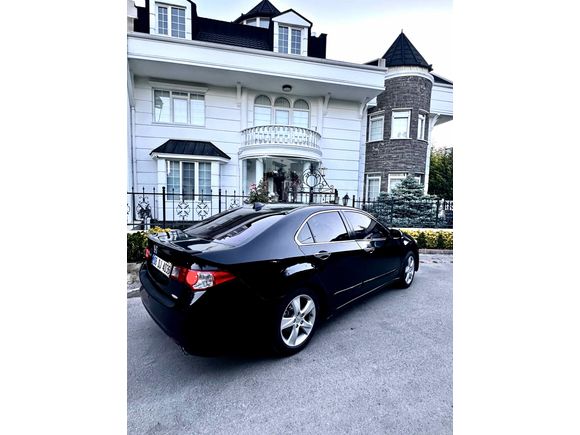 Sahibinden Honda Accord 2.0 Executive 2011 Model 