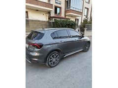 Sahibinden Fiat Egea Cross 1.4 Fire Lounge(plus+güvenlik) 2023 Model
