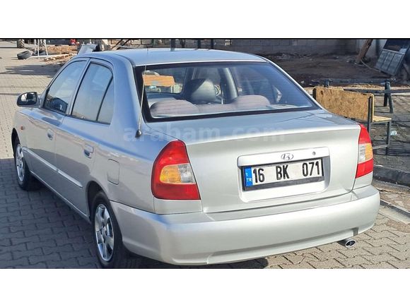 Sahibinden Hyundai Accent 1.3 Milenyum kasa  2001 Model