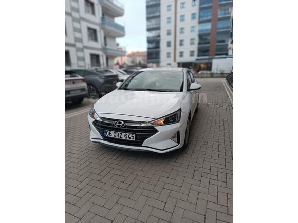 Sahibinden Hyundai Elantra 1.6 MPI Style Plus 2019 Model