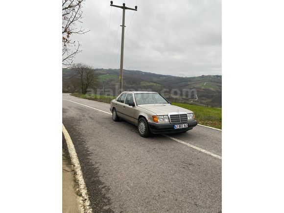 W124 kasa 2.5 dizel 5 silindir otomatik vites