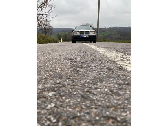 W124 kasa 2.5 dizel 5 silindir otomatik vites