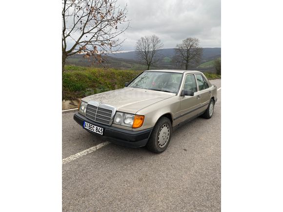 W124 kasa 2.5 dizel 5 silindir otomatik vites