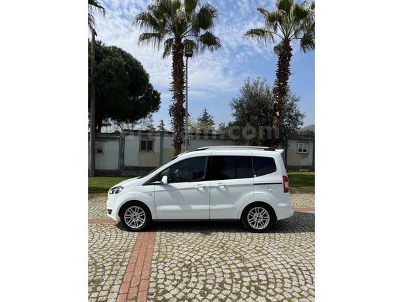 Sahibinden Ford Tourneo Courier 1.6  Titanium  2017 Model 