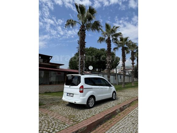 Sahibinden Ford Tourneo Courier 1.6  Titanium  2017 Model 