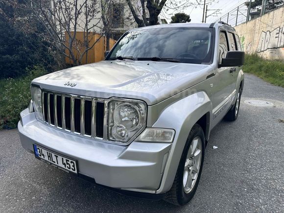 Sahibinden Jeep Cherokee 2.8 CRD Limited 2010 Model 