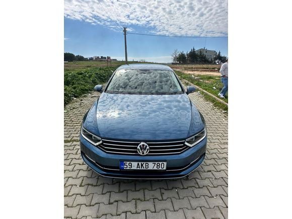 Sahibinden Volkswagen Passat 1.6 TDi BlueMotion Comfortline 2018 Model
