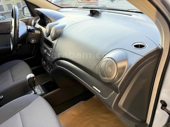 EMSALSİZ TEMİZ 2011 SADECE 120.000 KM TAM OTOMATİK ABS