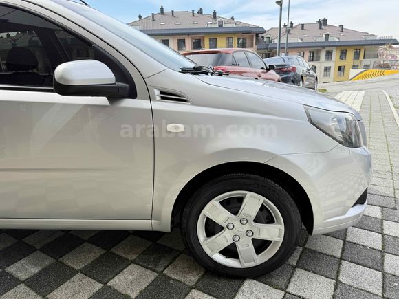 EMSALSİZ TEMİZ 2011 SADECE 120.000 KM TAM OTOMATİK ABS