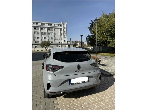Sahibinden Renault Clio 1.0 TCe Techno Esprit Alpine 2025 Model 