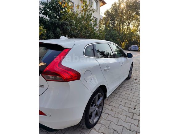 Sahibinden Volvo V40 1.6 D Premium 2014 Model