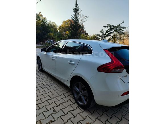 Sahibinden Volvo V40 1.6 D Premium 2014 Model
