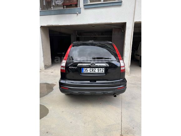 Sahibinden Honda CR-V 2.0i Executive  safkan ikinci sahibinden 2011 Model 