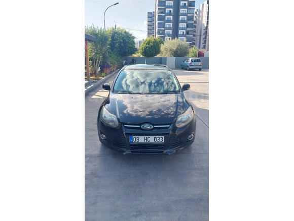 Sahibinden Ford Focus 1.6 Ti-VCT Titanium 2012 Model Mersin 240.000 km Siyah
