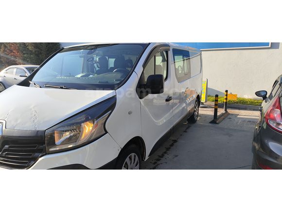 İLK SAHİBİNDEN TRAFIC 3 MULTIX CONFORT 6M3 UZUN YOL PAKETLİ 5+1