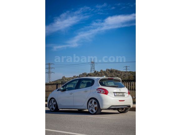 Sahibinden Peugeot 208 1.4 HDi Access 2015 Model 