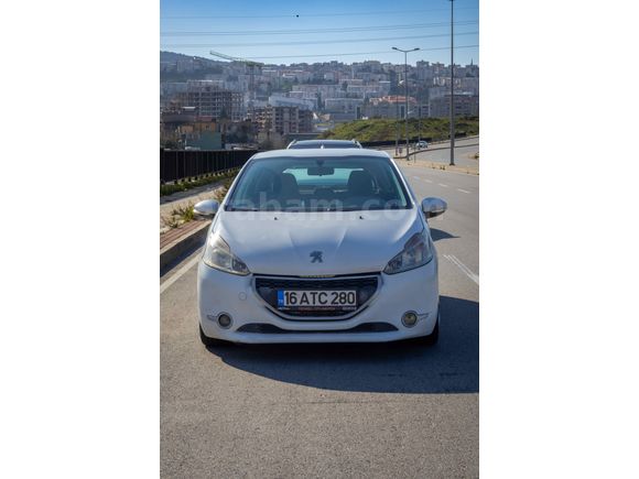 Sahibinden Peugeot 208 1.4 HDi Access 2015 Model 