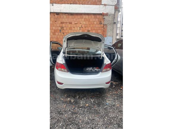 Sahibinden Hyundai Accent Blue 1.4 D-CVVT Mode Plus 2016 Model 
